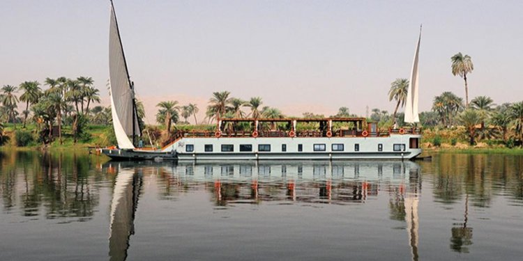 Dahabeya Nile Cruise