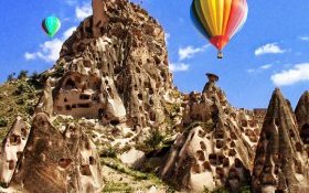 Cappadocia stone structures  © GoTurkey.com