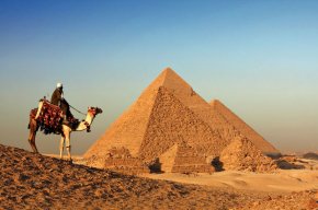 Egypt-Pyramids-800x532