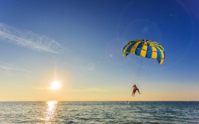 Parasailing in Hurghada